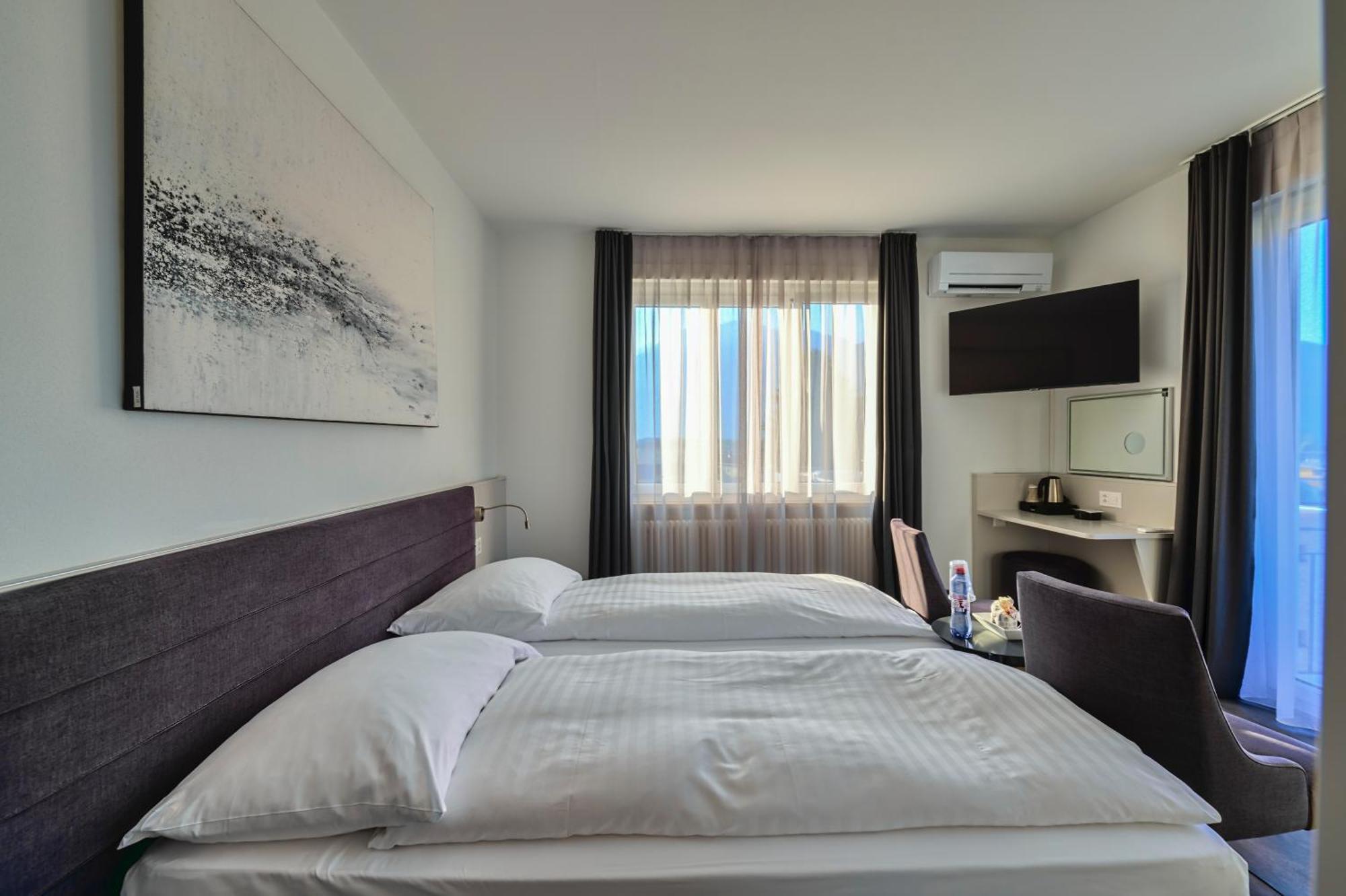 Hotel Luna Garni Ascona Luaran gambar